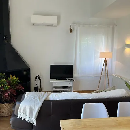 In Sant Marti D 'empuries, La Gavina L' Escala